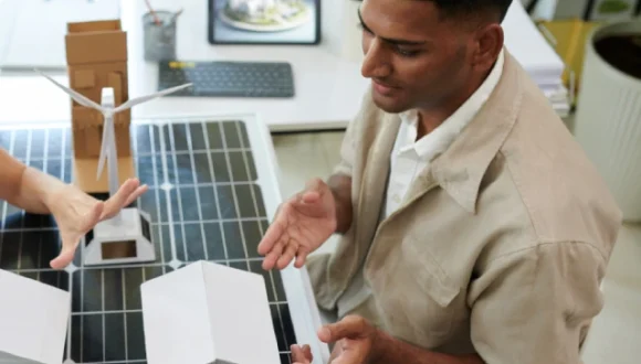 Photo of indian project manager