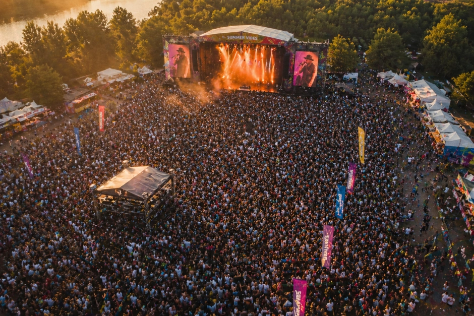 VisaNation Gains O-1A Approval For Crowd Management Consultant